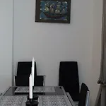 Nama House