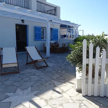 Nama House * Monolithos