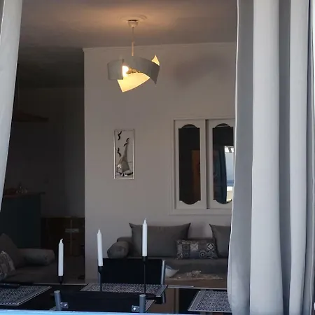 Nama House Hébergement de vacances *